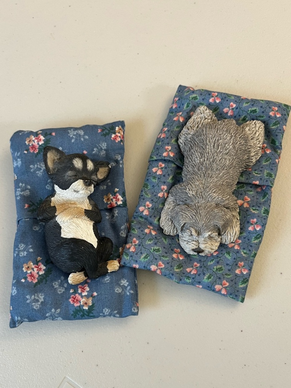 Set of 2 Sandra Brue Sandicast Lil Snoozers Schnauzer & Chihuahua Vintage 1980s